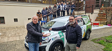 Un véhicule municipal financé par la publicité